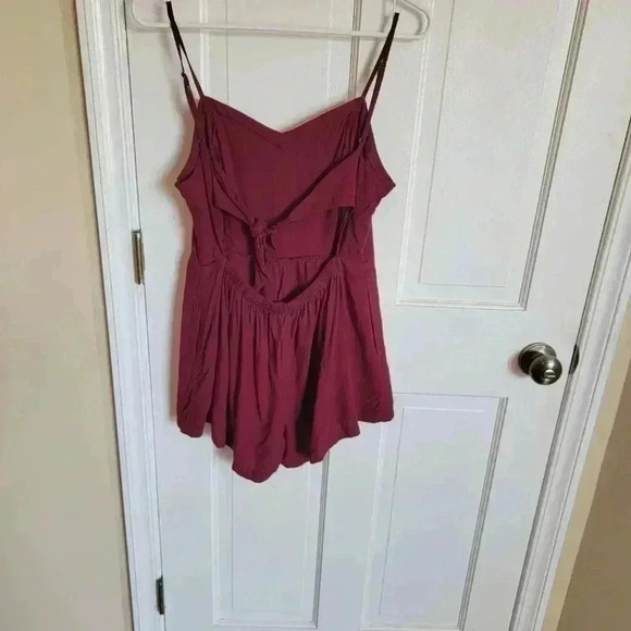 American Eagle romper, size 2 - Picture 2 of 5